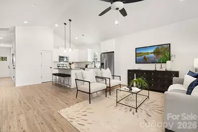 528 W Todd Lane, Charlotte, NC 28208 - Photo 3