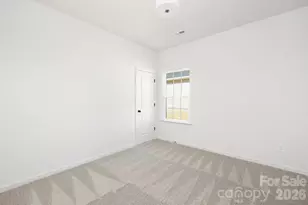 528 W Todd Ln, Charlotte, NC 28208 - Photo 11