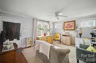 222 N Linwood Ave, Charlotte, NC 28216 - Photo 13