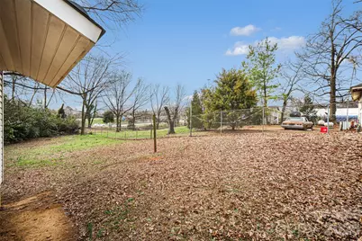 222 N Linwood Avenue, Charlotte, NC 28216 - Photo 27