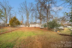 222 N Linwood Ave, Charlotte, NC 28216 - Photo 25