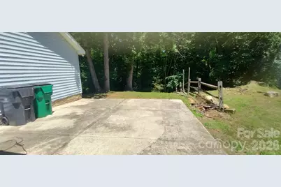 5830 Stone Bluff Court, Charlotte, NC 28214 - Photo 15