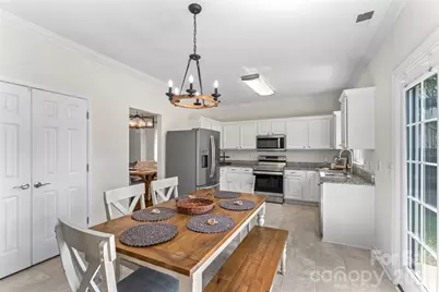 112 S Audubon Avenue, Mooresville, NC 28117 - Photo 17