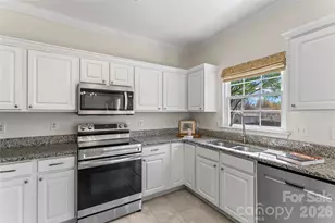 112 S Audubon Ave, Mooresville, NC 28117 - Photo 19