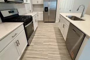 12027 Zazu Wy, Charlotte, NC 28215 - Photo 7