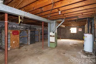 7 Main St, Asheville, NC 28803 - Photo 15