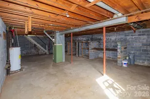 7 Main St, Asheville, NC 28803 - Photo 17