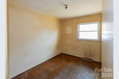 7 Main Street, Asheville, NC 28803 - Photo 11