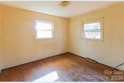 7 Main Street, Asheville, NC 28803 - Photo 13