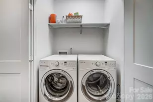 1207 E 36th St, Charlotte, NC 28205 - Photo 33