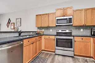 5426 Franklin Springs Cir, Charlotte, NC 28217 - Photo 7