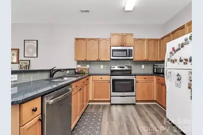 5426 Franklin Springs Circle, Charlotte, NC 28217 - Photo 9