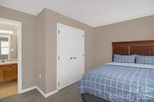 9849 Campus Walk Ln, Charlotte, NC 28262 - Photo 19