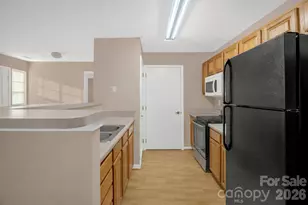 9849 Campus Walk Ln, Charlotte, NC 28262 - Photo 13