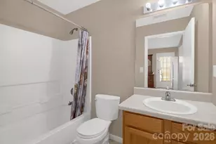 9849 Campus Walk Ln, Charlotte, NC 28262 - Photo 21