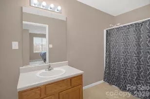 9849 Campus Walk Ln, Charlotte, NC 28262 - Photo 17