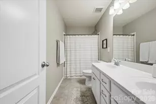 13049 Whitemarsh Hall Dr, Charlotte, NC 28273 - Photo 21