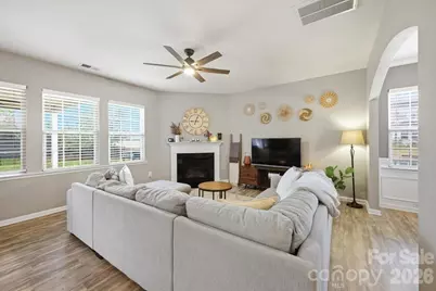 13049 Whitemarsh Hall Drive, Charlotte, NC 28273 - Photo 3