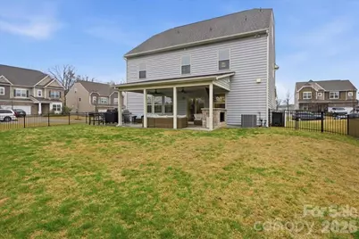 13049 Whitemarsh Hall Drive, Charlotte, NC 28273 - Photo 29