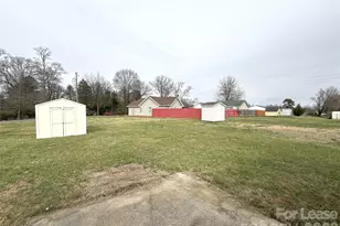 1511 Hudson Graham Ln, Charlotte, NC 28216 - Photo 13