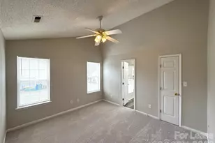 1511 Hudson Graham Ln, Charlotte, NC 28216 - Photo 7