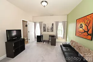 1360 21st Ave NE, Hickory, NC 28601 - Photo 29