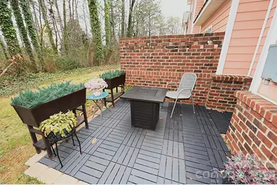 1360 21st Avenue NE, Hickory, NC 28601 - Photo 13