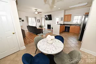 1360 21st Ave NE, Hickory, NC 28601 - Photo 5