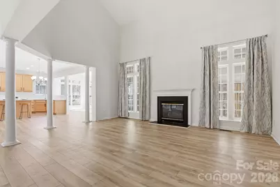 3909 Meadow Green Drive, Charlotte, NC 28269 - Photo 9