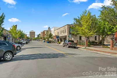 303 Lancaster Avenue, Monroe, NC 28112 - Photo 39