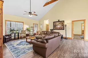 3108 Arden Way, Claremont, NC 28610 - Photo 9