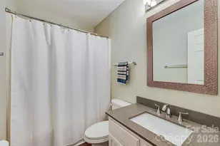 708 Pennwood Ln, Charlotte, NC 28215 - Photo 21