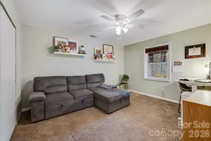 708 Pennwood Ln, Charlotte, NC 28215 - Photo 19