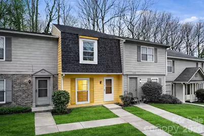 4033 Briarhill Drive, Charlotte, NC 28215 - Photo 3