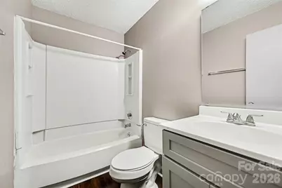 4033 Briarhill Drive, Charlotte, NC 28215 - Photo 17