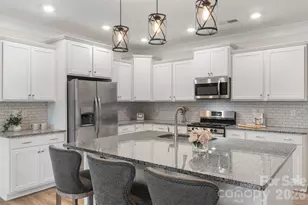 2109 Laurel Vlg Cir, Belmont, NC 28012 - Photo 13