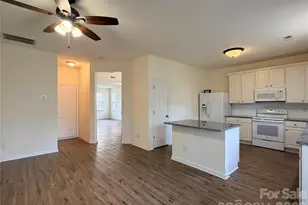 10968 Princeton Village Dr, Charlotte, NC 28277 - Photo 13