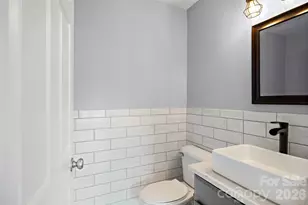 1229 Lalex Ln, Charlotte, NC 28209 - Photo 37
