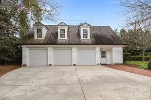 1219 Scotland Ave, Charlotte, NC 28207 - Photo 35