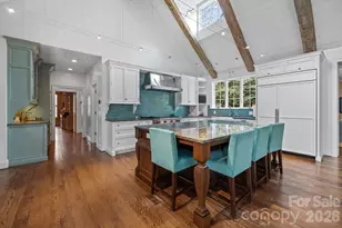 1219 Scotland Ave, Charlotte, NC 28207 - Photo 11