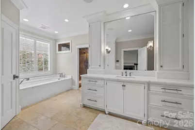 1219 Scotland Avenue, Charlotte, NC 28207 - Photo 21