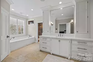 1219 Scotland Ave, Charlotte, NC 28207 - Photo 21