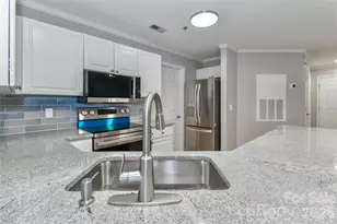 18563 Vineyard Point Ln, Cornelius, NC 28031 - Photo 7