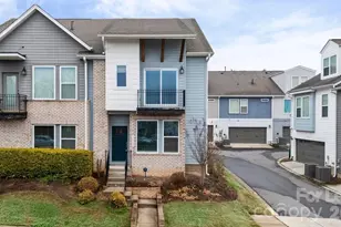 1515 Hidden Falls Rd, Charlotte, NC 28206 - Photo 1