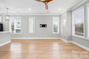 1515 Hidden Falls Rd, Charlotte, NC 28206 - Photo 9