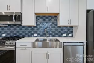 1515 Hidden Falls Rd, Charlotte, NC 28206 - Photo 15