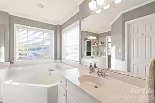 108 Deerfield Dr, Mount Holly, NC 28120 - Photo 25