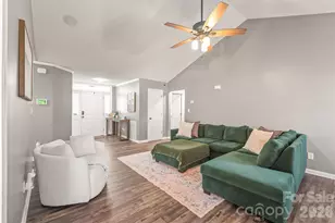 108 Deerfield Dr, Mount Holly, NC 28120 - Photo 11