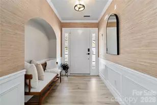 9708 Kestral Ridge Dr, Charlotte, NC 28269 - Photo 7