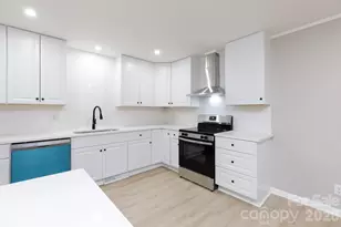 1621 Stonehill Pl, Rock Hill, SC 29730 - Photo 7